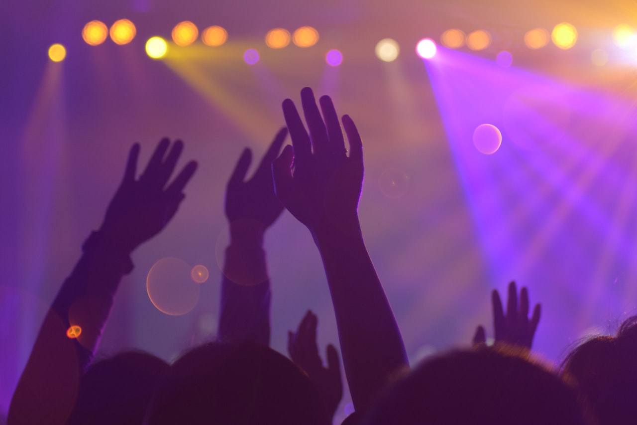 How to stop the ringing in your ears after clubbing