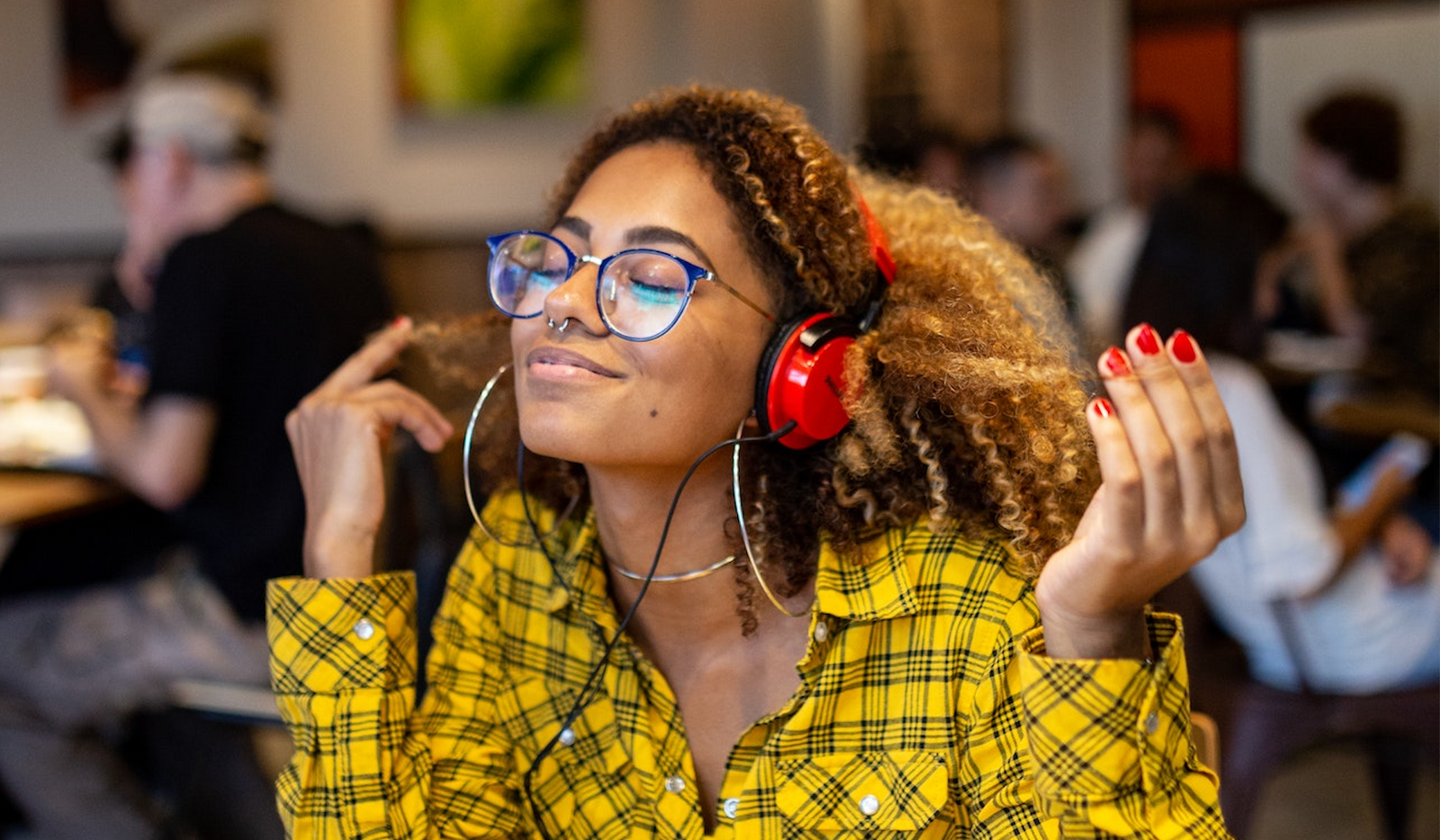 Managing tinnitus? These apps can help it buzz off.