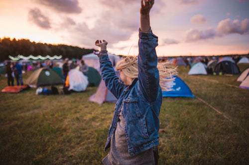 How To Sleep Comfortably While Camping At A Festival