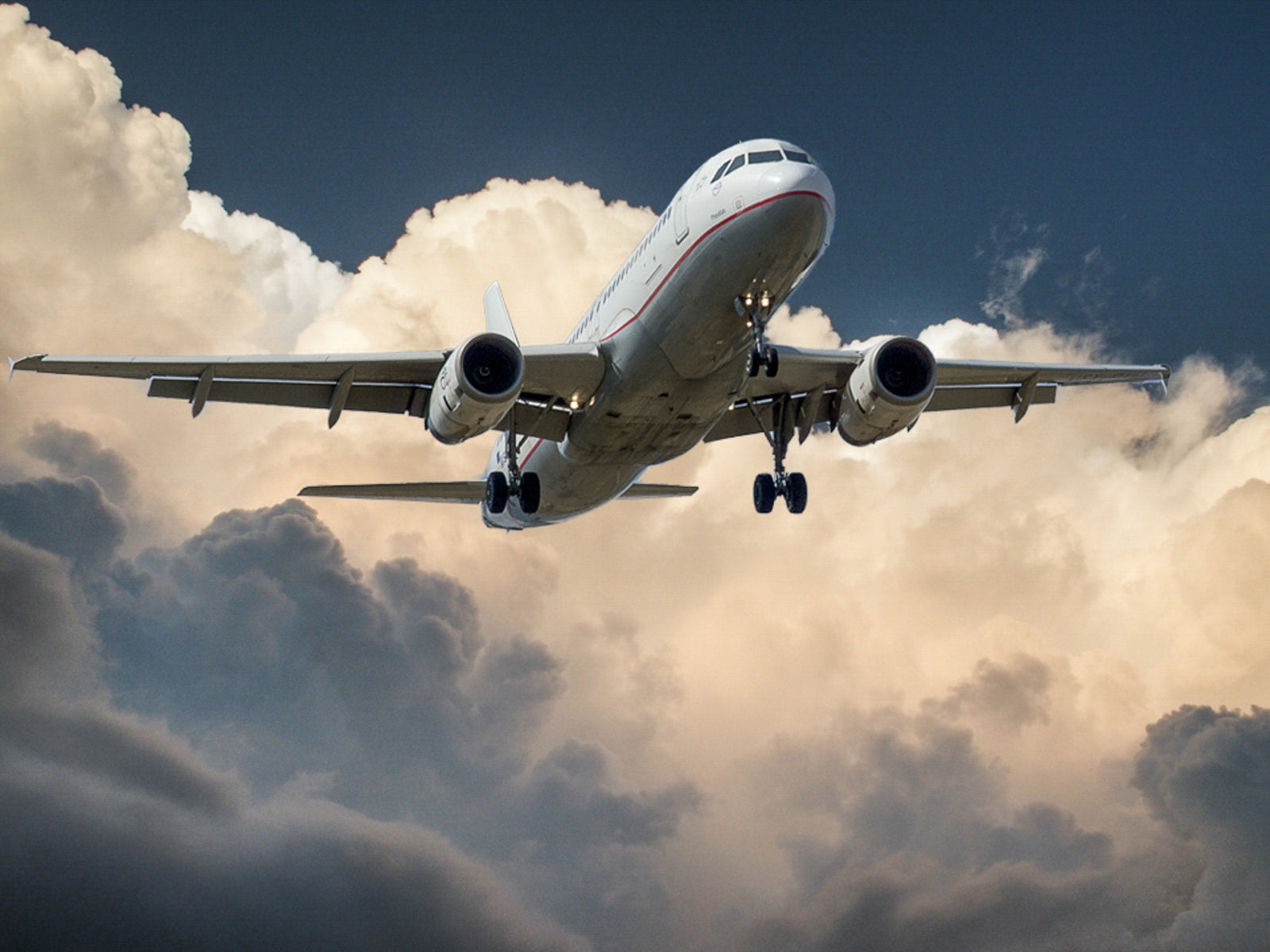 How to protect your ears when flying