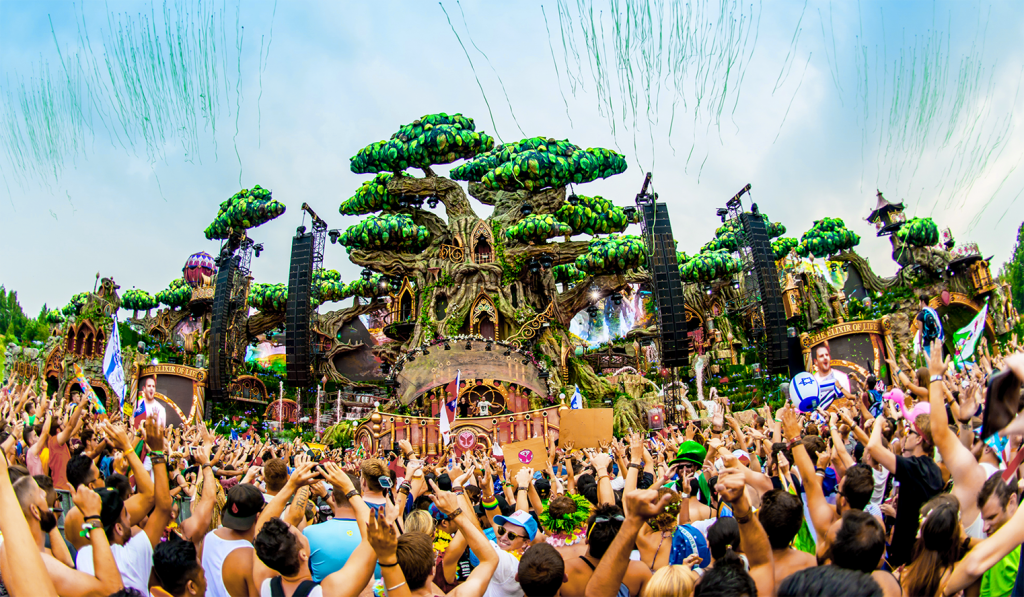 tomorrowland tree stage