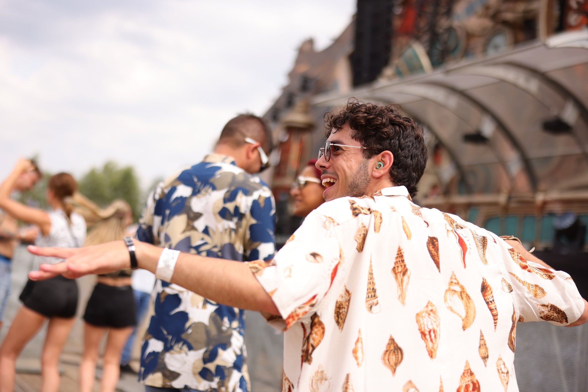 Men's Rave Outfit Ideas | Loop Earplugs Men's Rave Outfit Ideas | Loop Earplugs