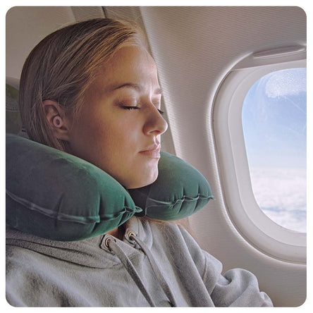 Tips to sleep while traveling