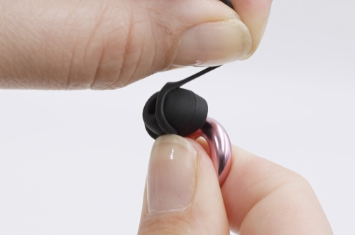 Loop Link: Magnetic Connector for Security – Loop Earplugs